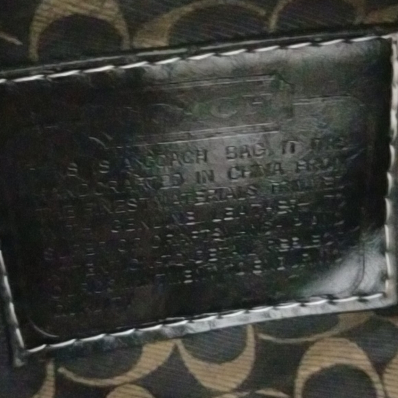 Purse - Picture 2 of 3